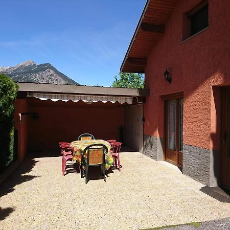 Maison mitoyenne avec terrasse Villar-Saint-Pancrace Extérieur photo